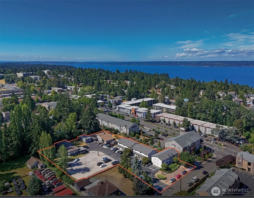 1031 1045 Sw 122nd Street, Seattle
