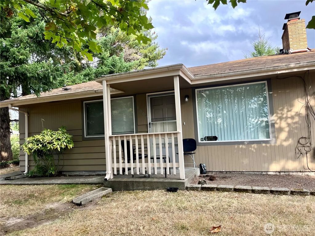 1004 15th Avenue, Milton