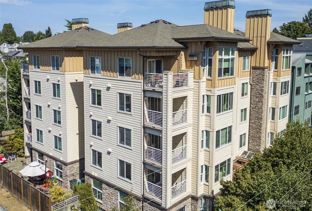 1762 Nw 57th Street 203, Seattle