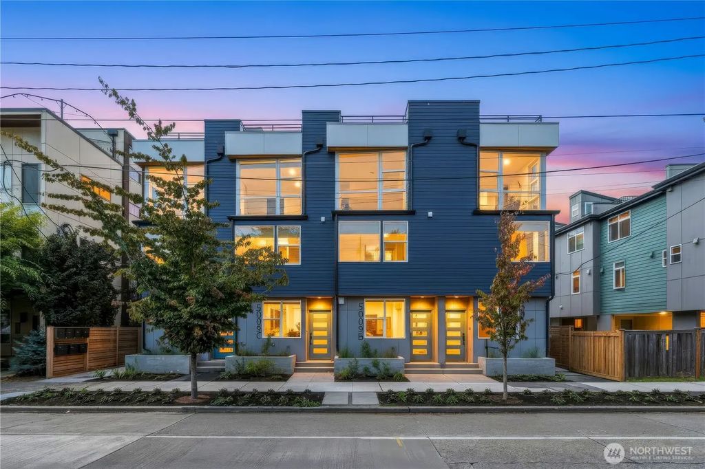 5009 Fauntleroy Way Sw C, Seattle