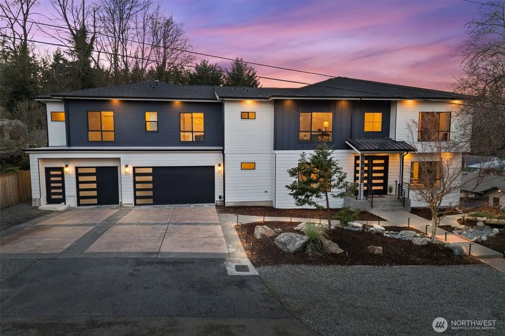 15815 47th Avenue S, Tukwila