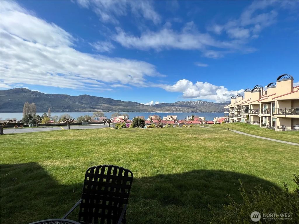 100 Lake Chelan Shores Drive 16-34c, Chelan