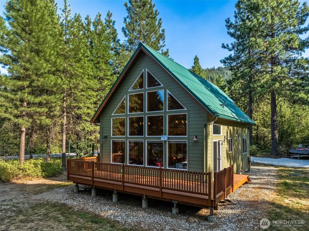 17205 Coulter Creek Road, Leavenworth