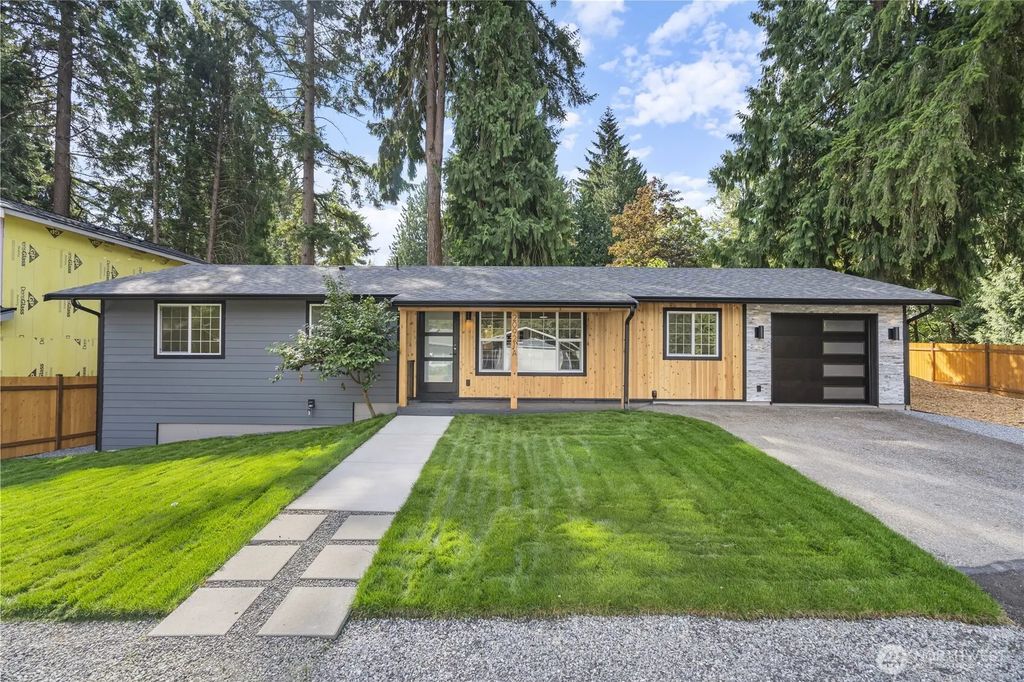 20921 W Richmond Road, Bothell