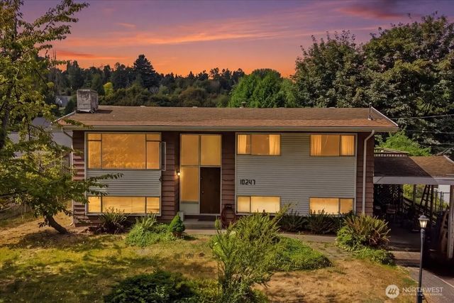 10247 10th Avenue S, Seattle