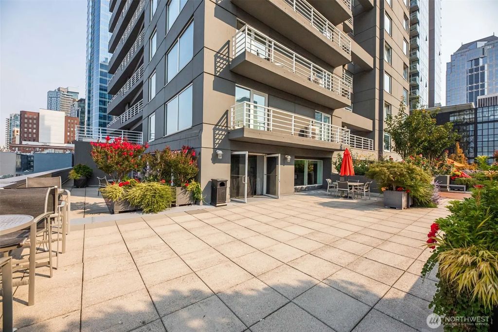 1415 2nd Avenue 2106, Seattle