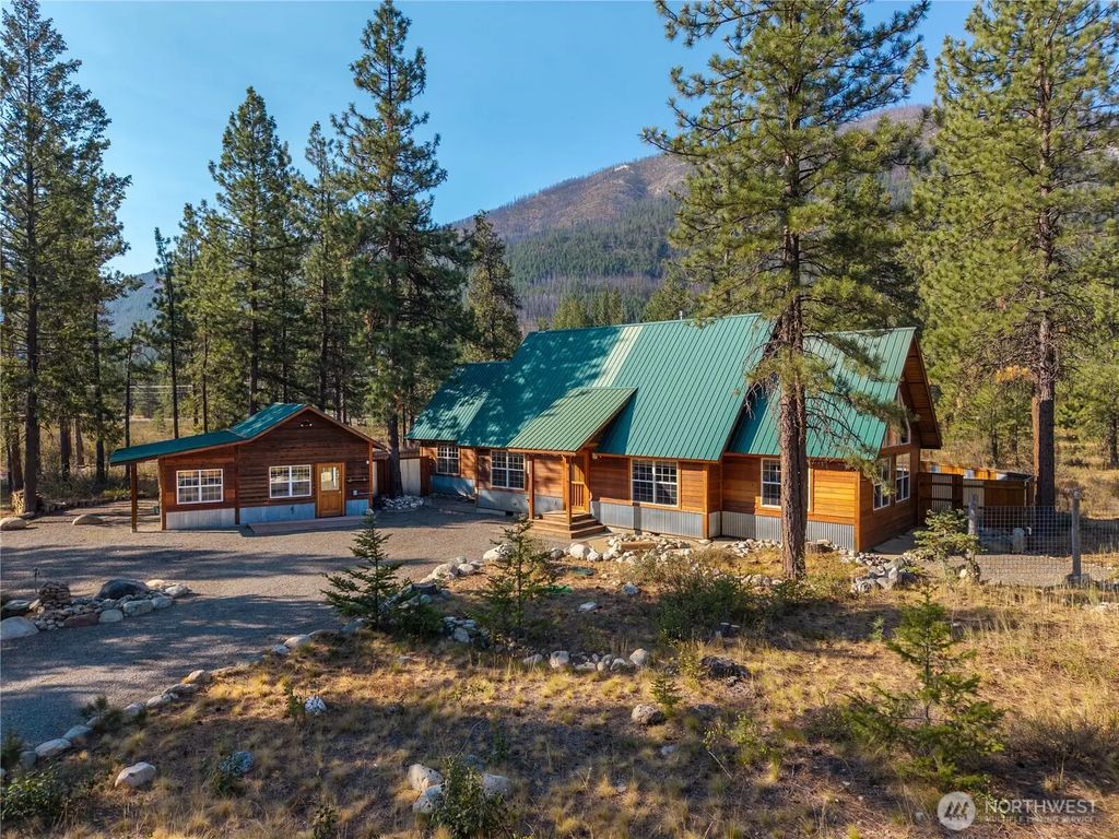 9 Deer Run Loop Road, Winthrop
