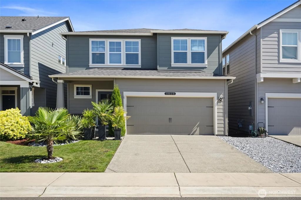 18625 110th Avenue E, Puyallup