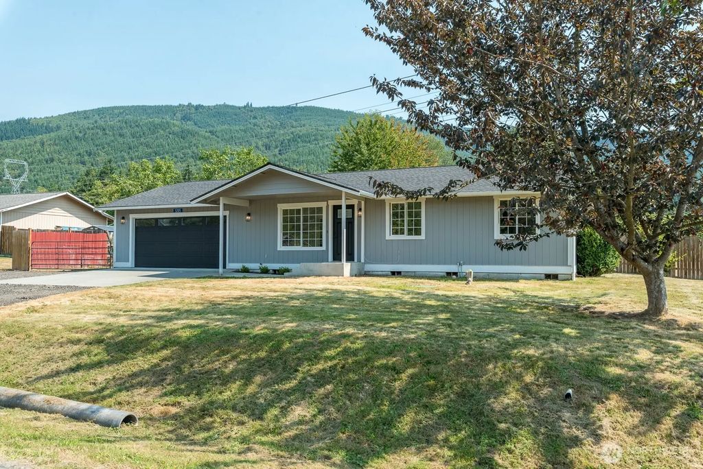 5205 Aerie Ln, Sedro Woolley