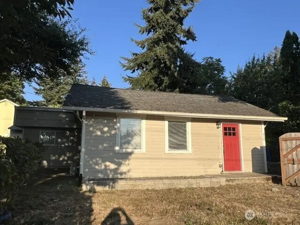 414 Chambers Street Ne, Olympia
