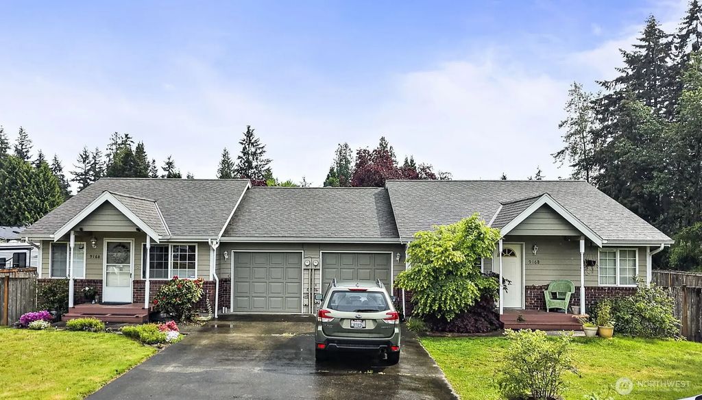 916 40th Avenue Sw, Puyallup