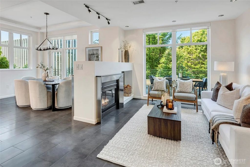 17 W Mercer Street Th7, Seattle