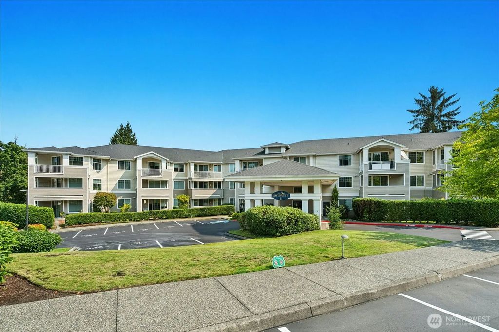 2244 132nd Avenue Se B208, Bellevue