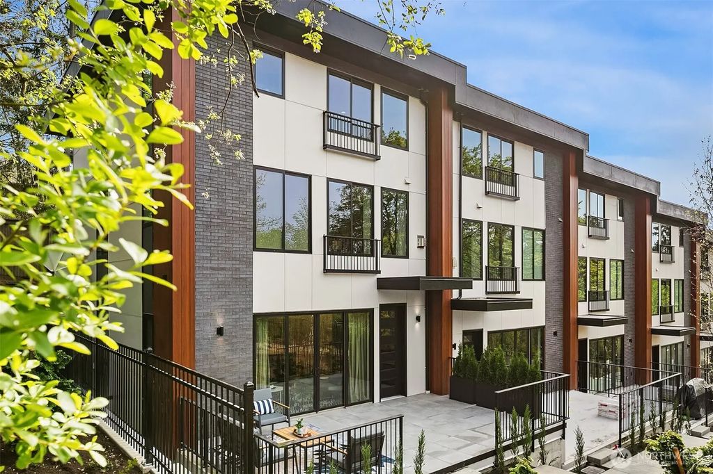 278 118th Avenue Se, Bellevue