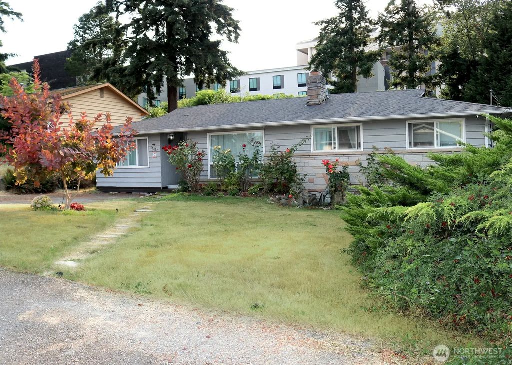 18627 32nd Avenue S, SeaTac