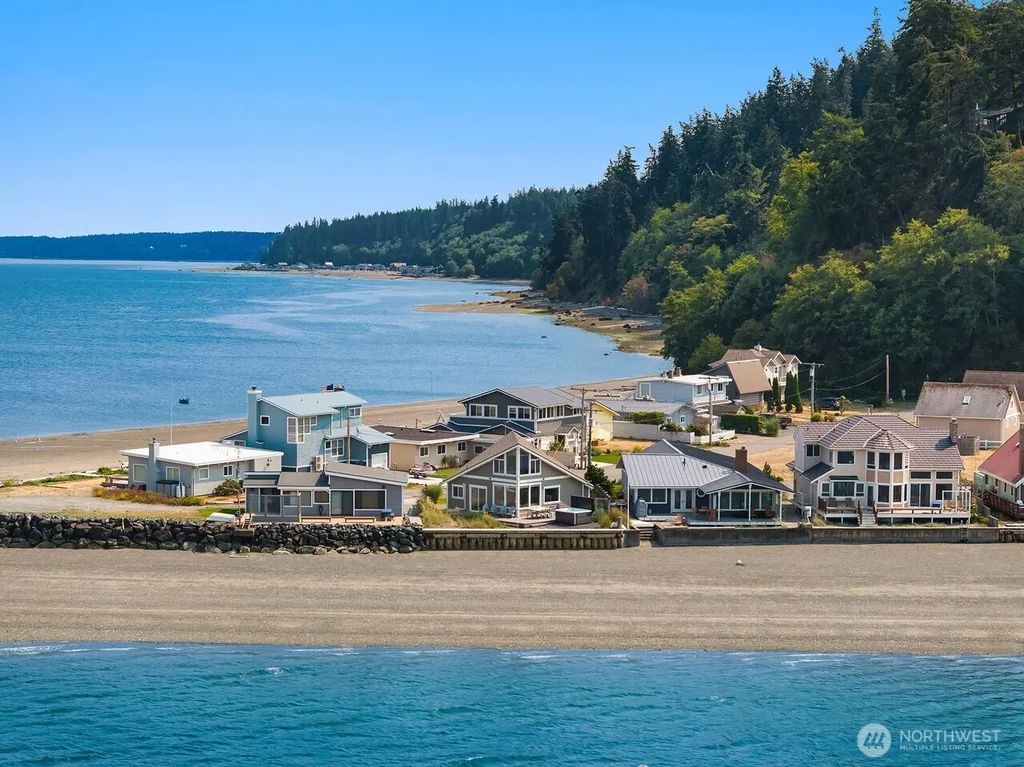 2271 Eastpoint Road, Langley