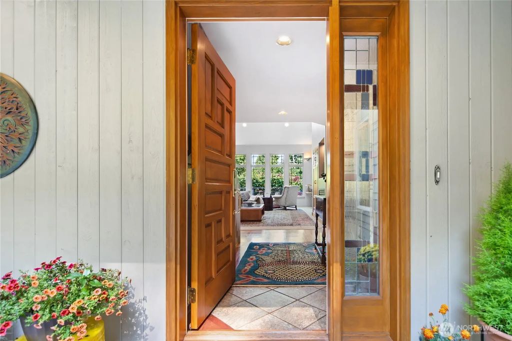 33 Twinsview Court, Port Ludlow