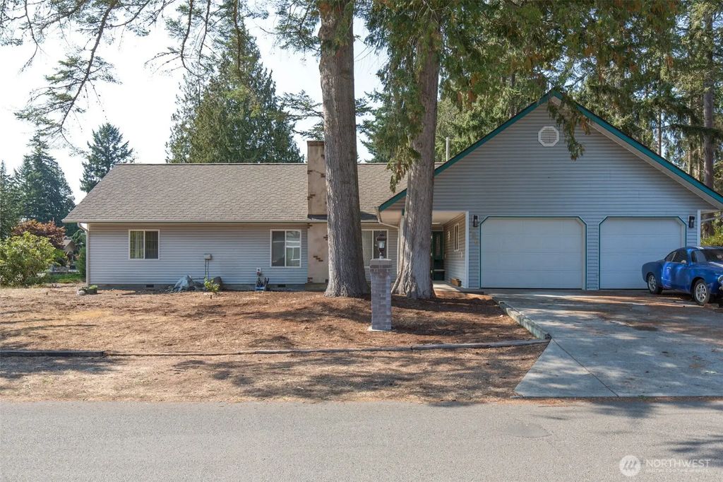 120 Sunland Drive, Sequim