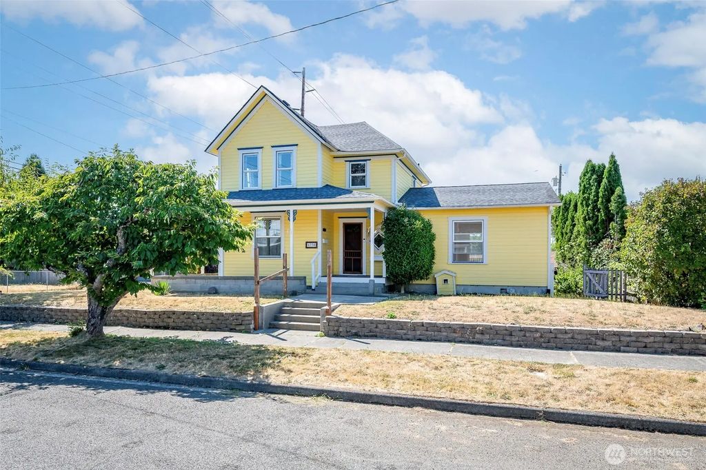 6330 S I Street, Tacoma