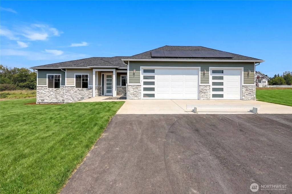 27018 36th Avenue Nw, Stanwood