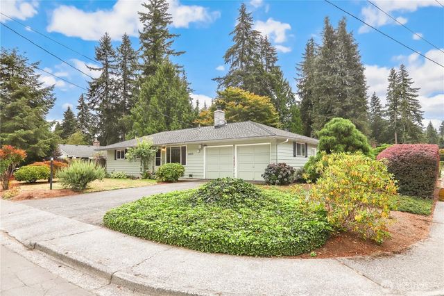 10507 Ne 143rd Place, Kirkland