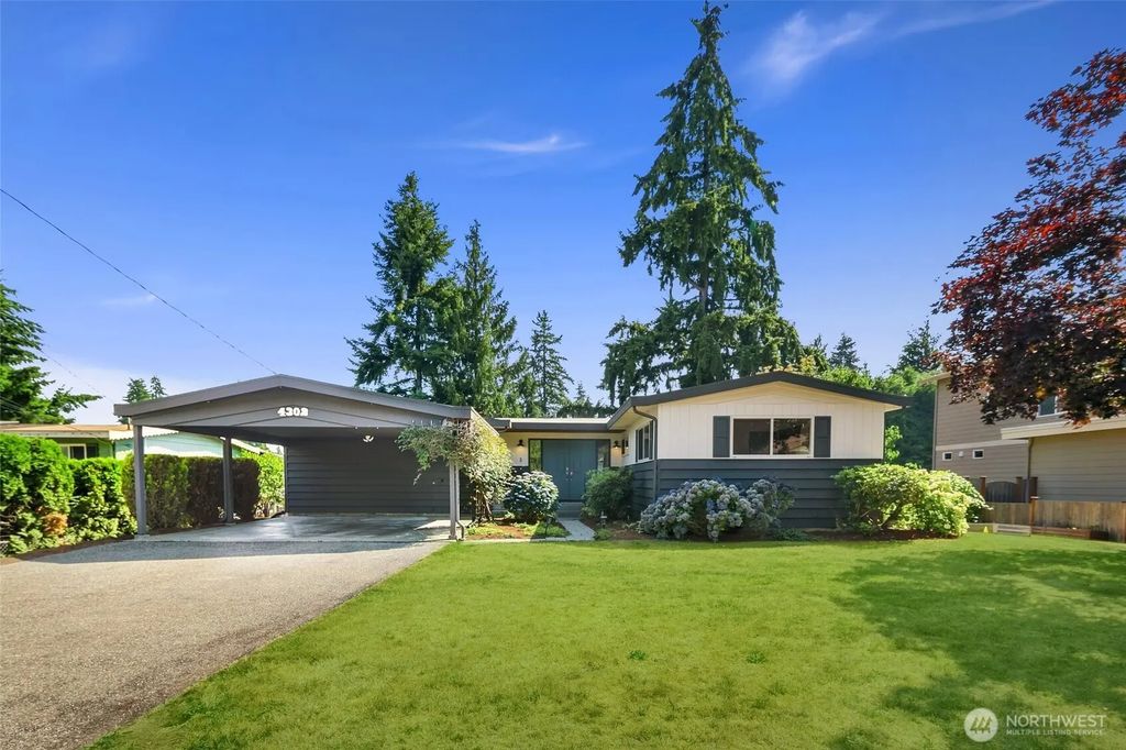 4302 225th Street Sw, Mountlake Terrace
