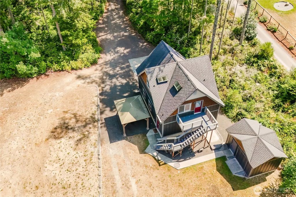 10154 Nw Merlins Lane, Bremerton