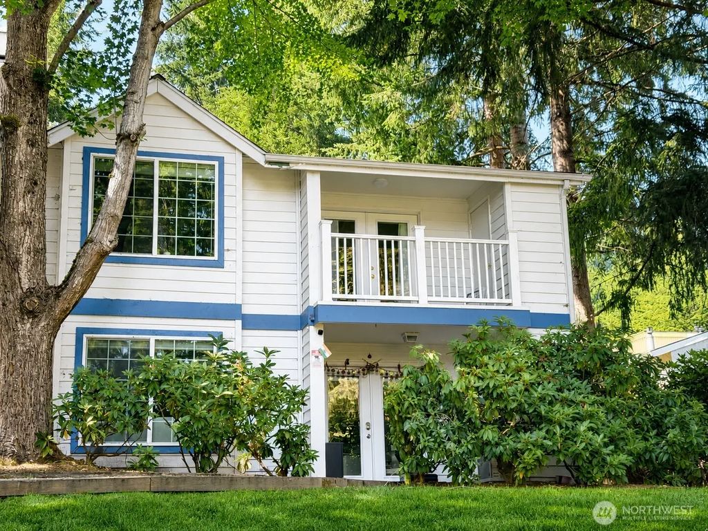 8653 Avondale Rd Ne D208, Redmond