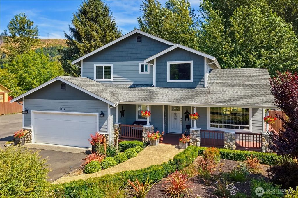 7413 166th Avenue E, Sumner