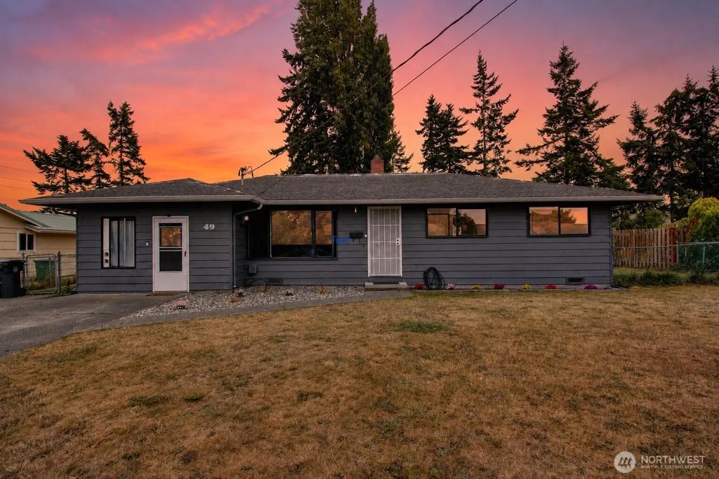 49 Sw 8th Avenue, Oak Harbor