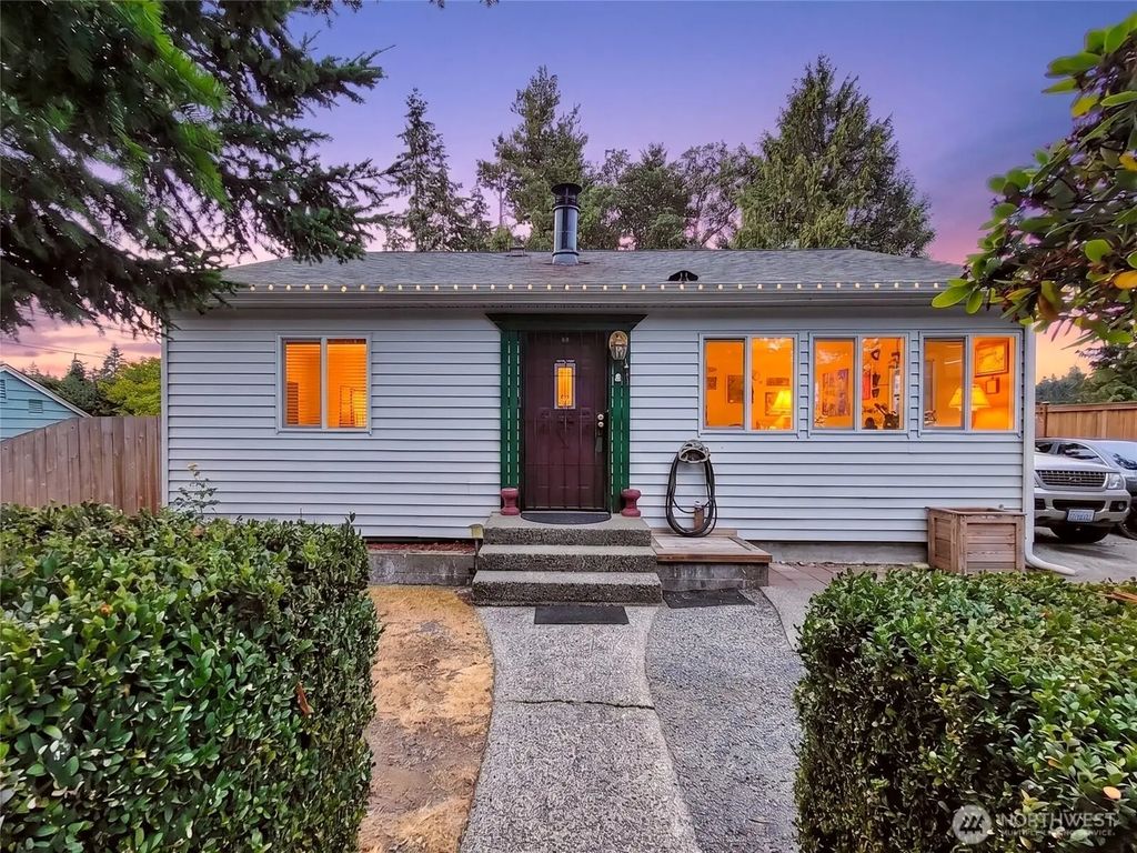 1311 N 155th Street, Shoreline