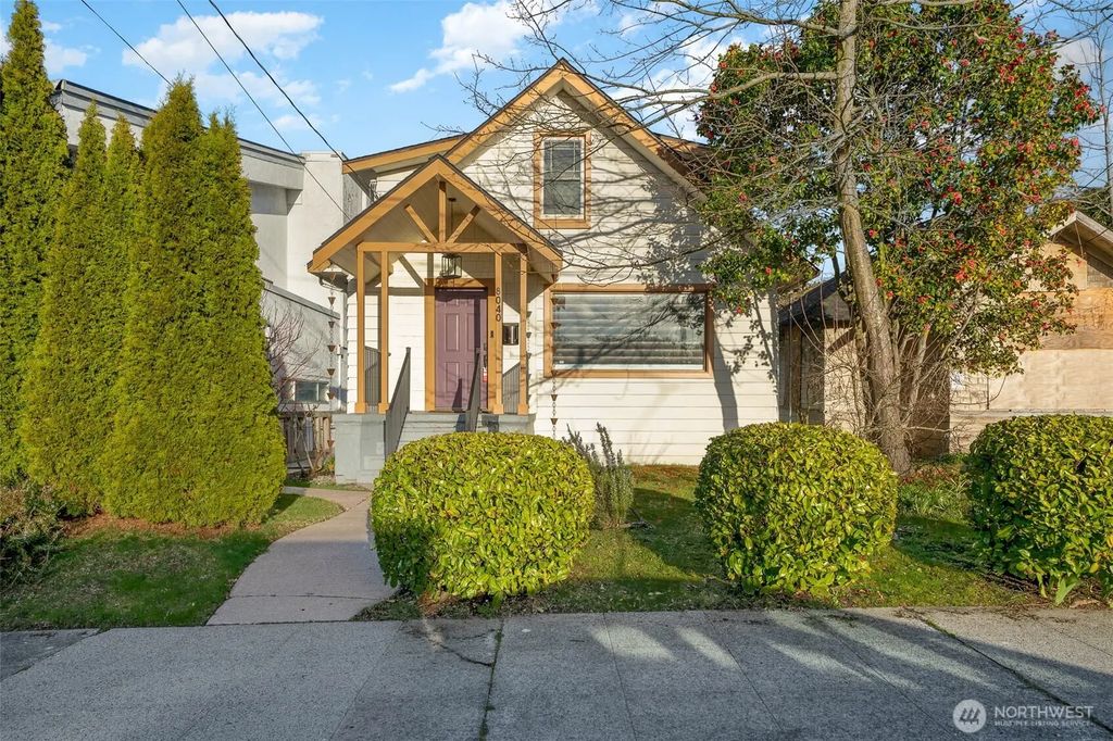 8040 16th Avenue Ne, Seattle