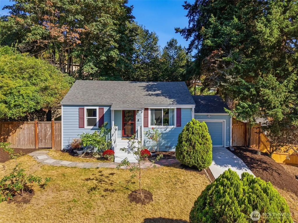 512 Bronson Place Ne, Renton