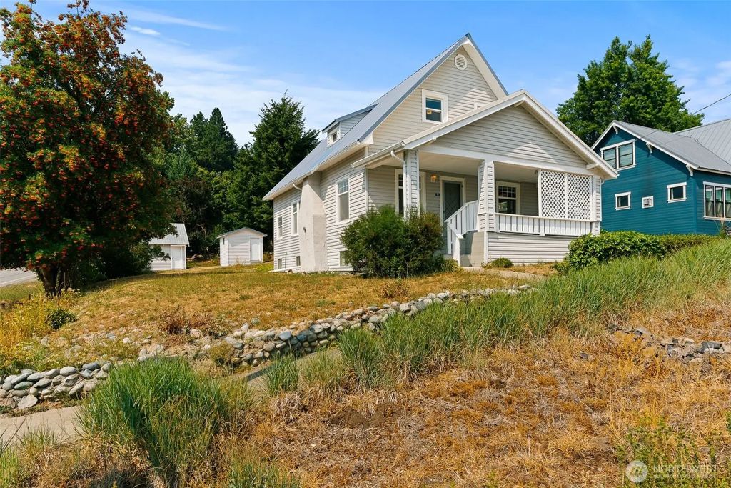 101 E Utah Avenue, Roslyn