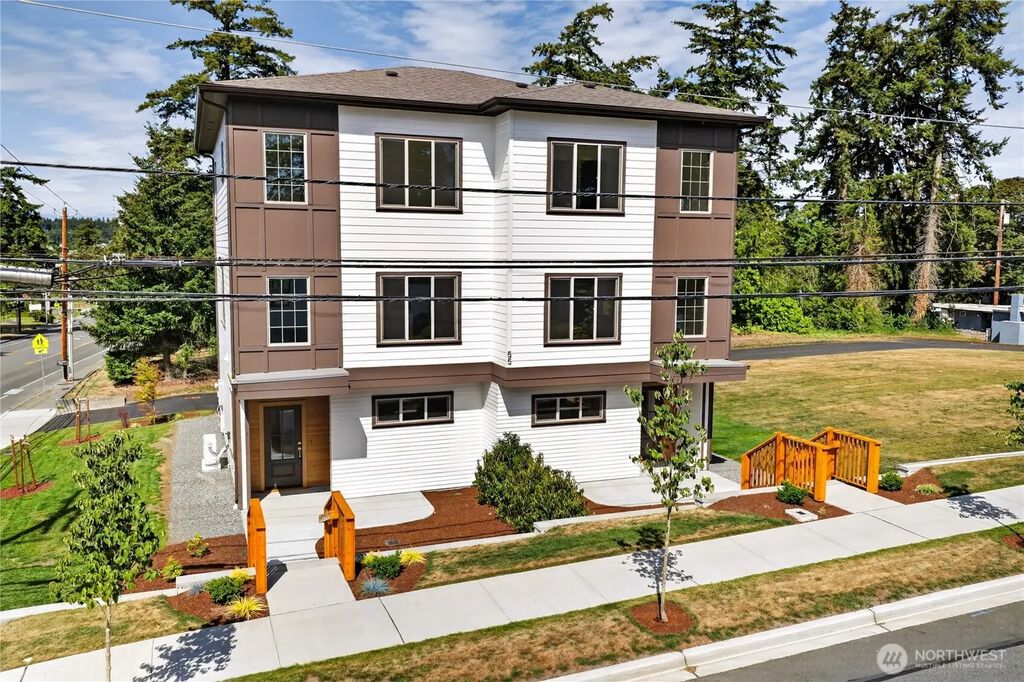 55 Ne Kettle Street A1, Oak Harbor