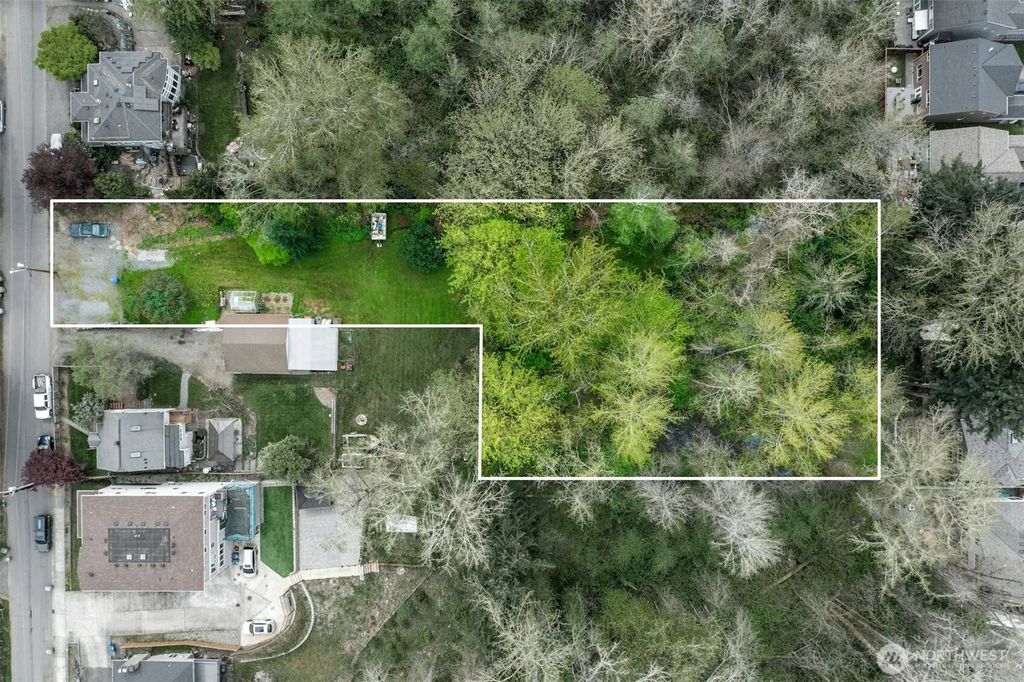 18005 83rd Avenue Ne, Kenmore