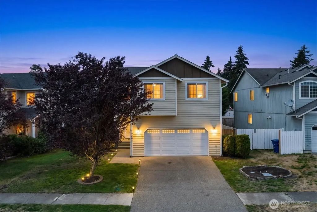 19304 12th Avenue Ct E, Spanaway