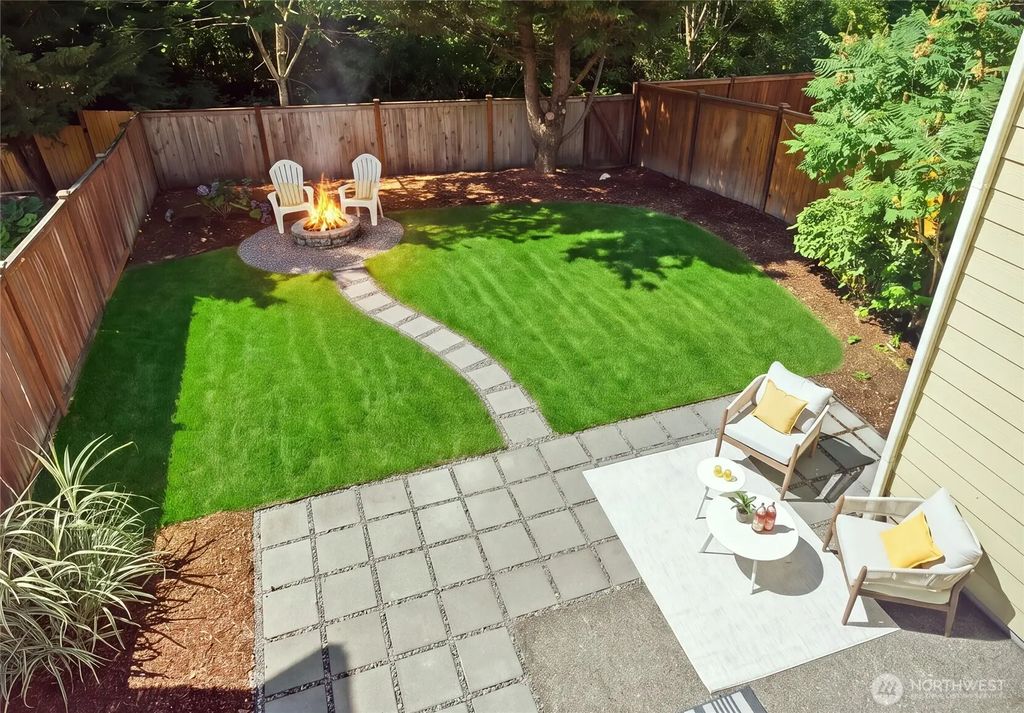 8303 233rd Place Ne, Redmond