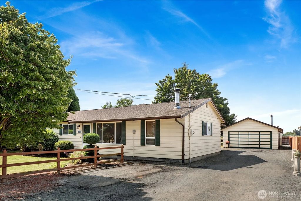13176 Avon Allen Road, Mount Vernon