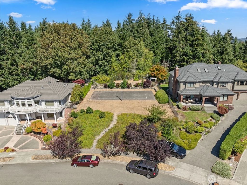 6723 N Parkview Lane, Tacoma