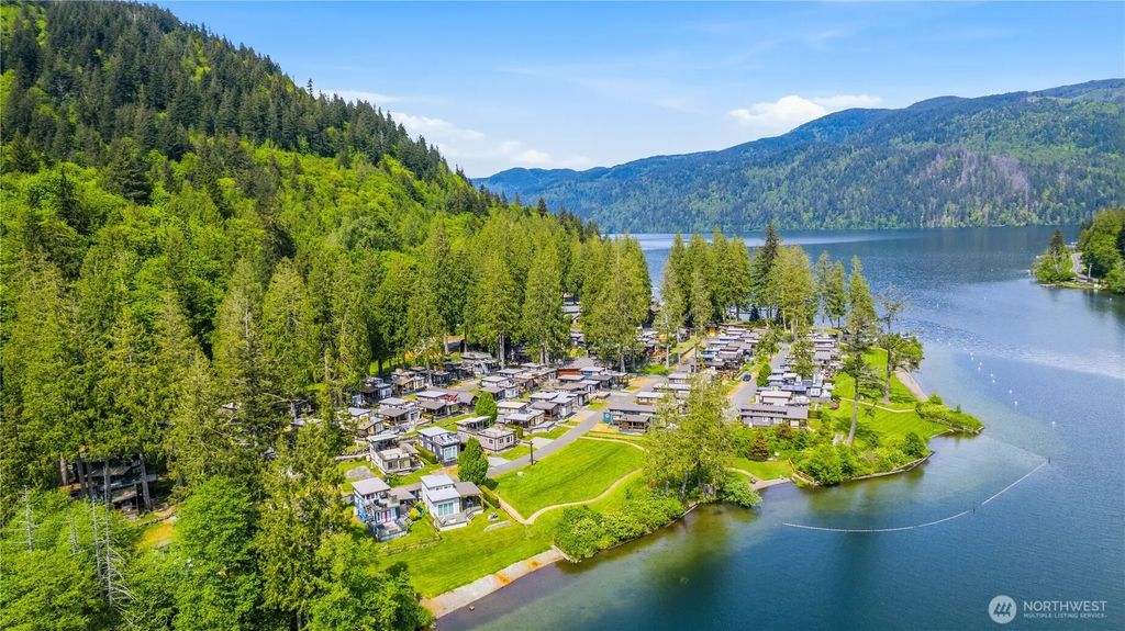 990 S Lake Whatcom Boulevard 36, Sedro Woolley
