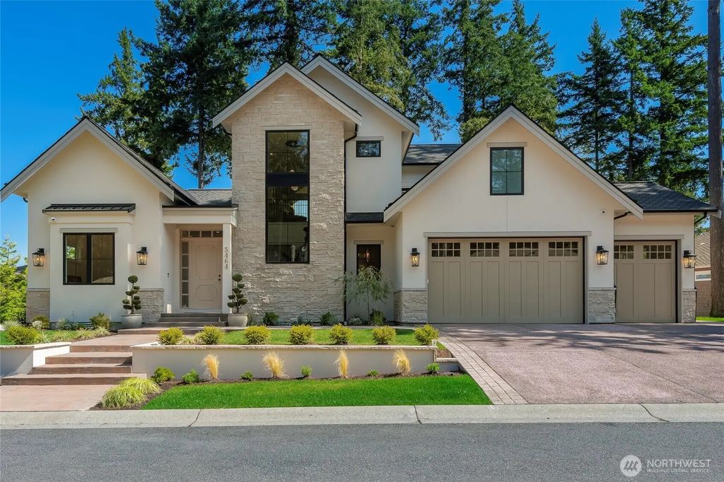 5464 Wood Duck Loop, Blaine