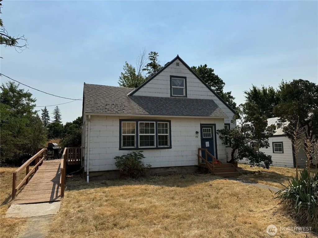 115 W 2nd Street, Waitsburg