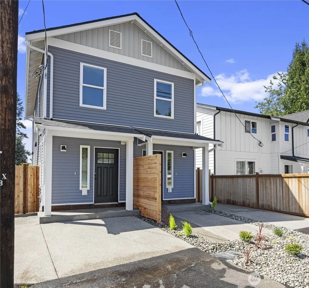 202 S Alder Avenue A, Granite Falls