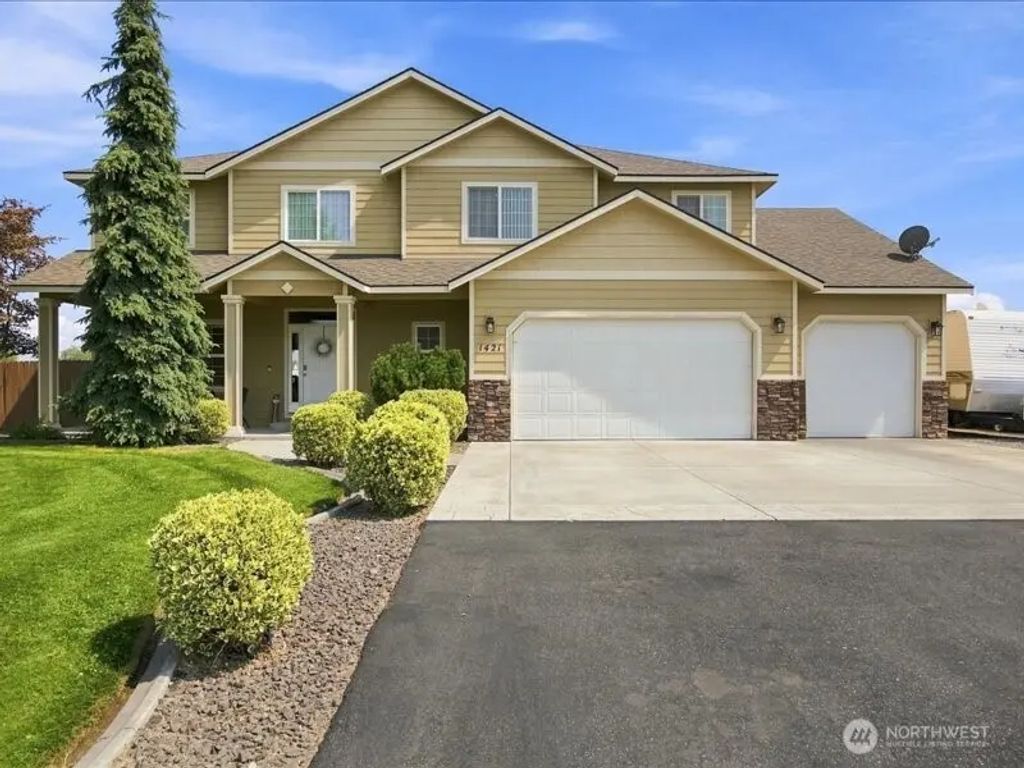 1421 N Road 59, Pasco