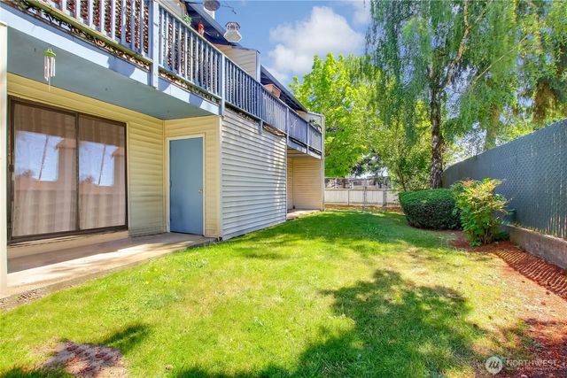 1313 W James Street 2, Kent