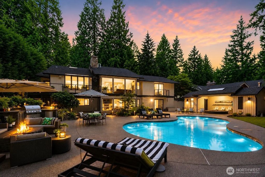 3212 211th Avenue Ne, Sammamish
