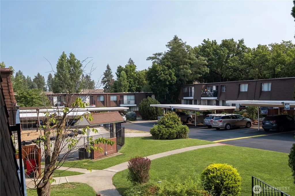 3115 E 29th Ave, Spokane
