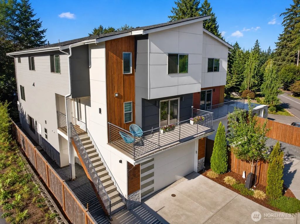 629 Bing Road A, Lynnwood
