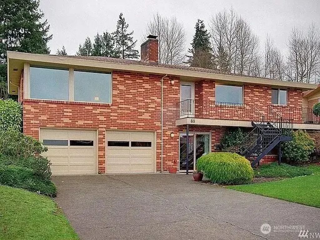 88 Monterey Place Ne, Renton